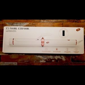 T3 singlepass ceramic 1.25” curling iron